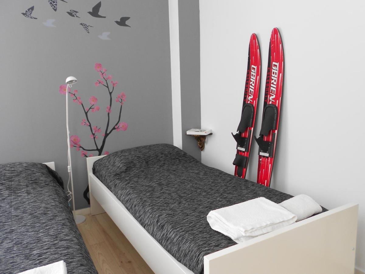 Triplex - Quarto Com W.C. Privado Lisbon Exterior photo
